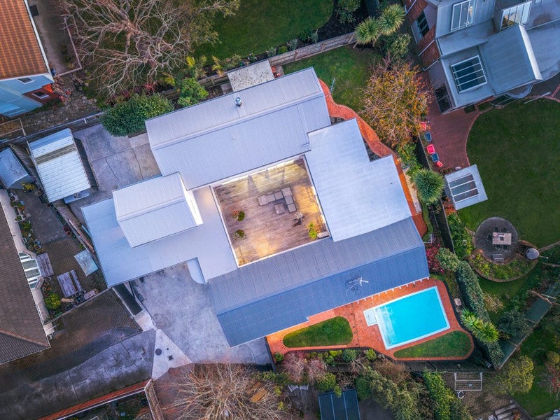 One-of-a-Kind Family Sanctuary62885375325827112