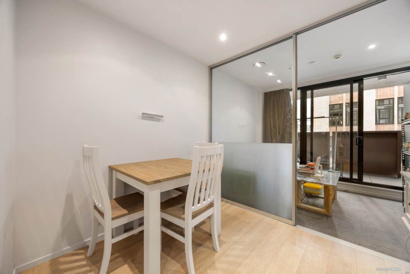 Quick Sale-Great 1 bed by Uni Precinct62885375051778113