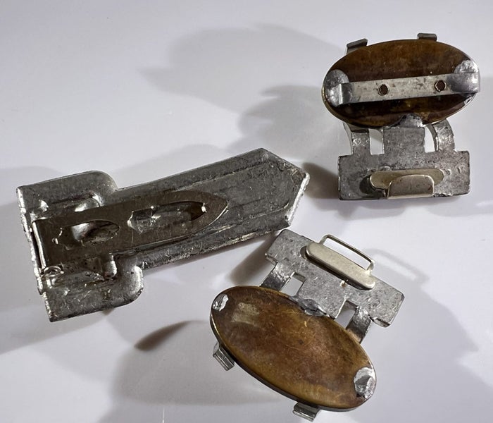 Art Deco Belt Clip by Singer & Kantor + Matching Clasp Set | c.1930s Carousel 2