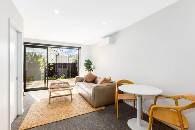Move In Ready in the Heart of Naenae!63612911861251113