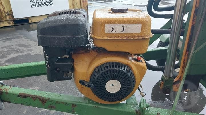 2013 Trailer LOG Splitter Log Splitter Carousel 19