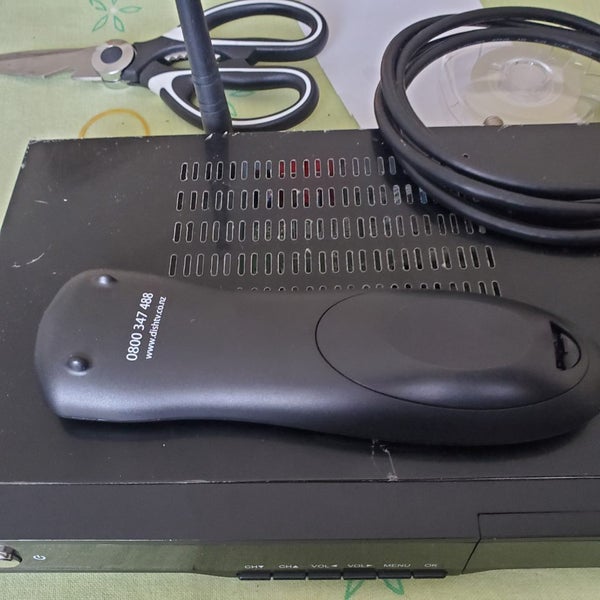 DISH TV S8100 ZC FREEVIEW Carousel 2
