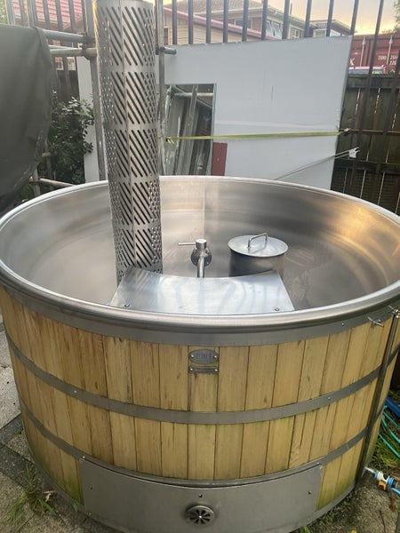 Stoked Stainless Hot tub62863230938625112