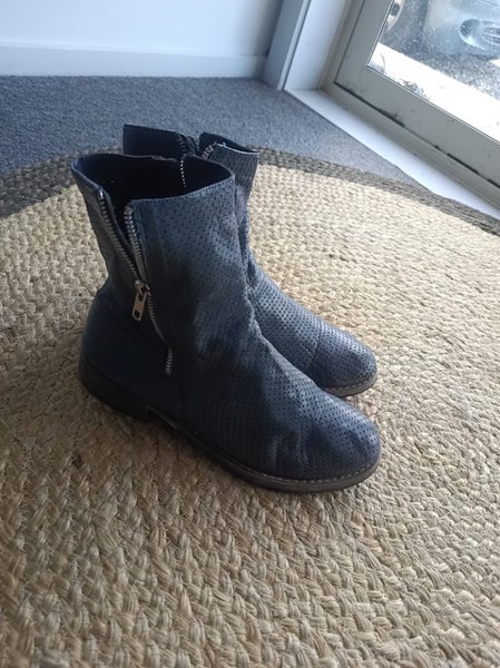 Top End leather boots size 40 Carousel 2