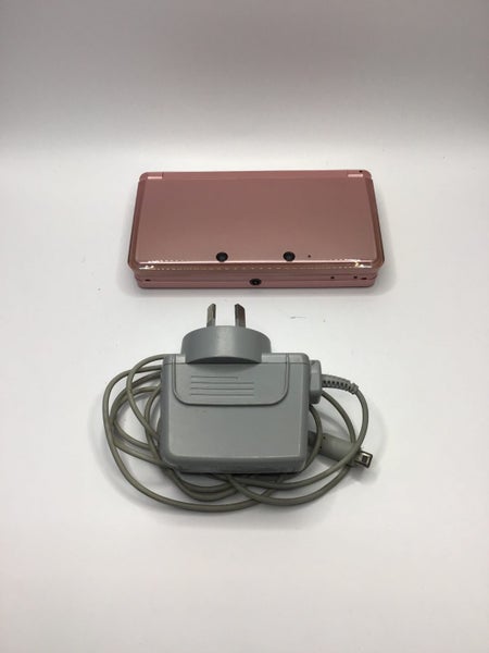 * Pink Nintendo 3DS Console w/ Stylus, 2GB SD Card & Charger! *628698127089941123