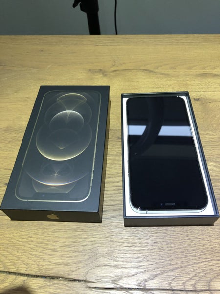 Apple iPhone 12 Pro - **New Battery & New Genuine Leather Case**62863870602369112