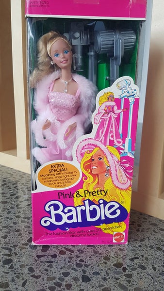 1991 Vintage Pink & Pretty Rare Modelling Set Barbie Doll62867852040835116