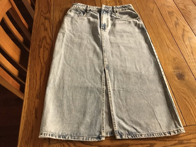 Decjuba Denim Skirt Carousel 1