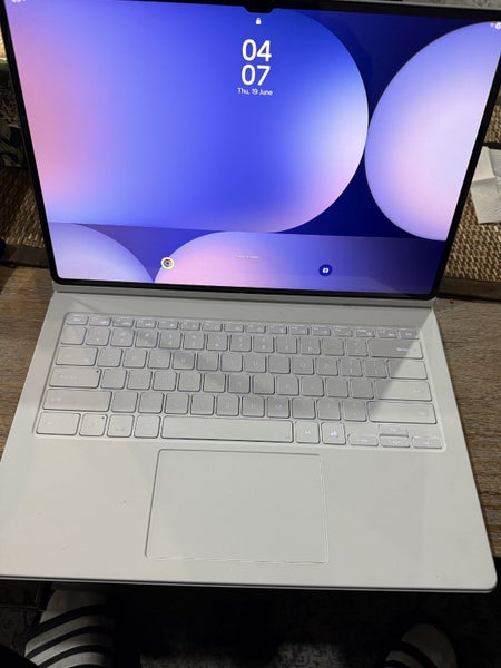 Samsung Tab S10 ultra with keyboard case Carousel 4