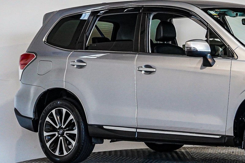 2017 Subaru Forester 2.0XT 4WD Leather / Cruise...62867853043202114