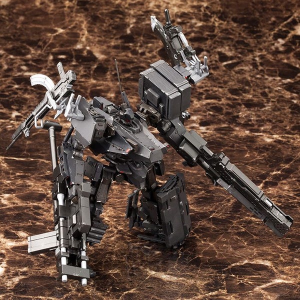 Armored Core: 1 / 72 UCR-10 / L Agni - Model Kit Carousel 5