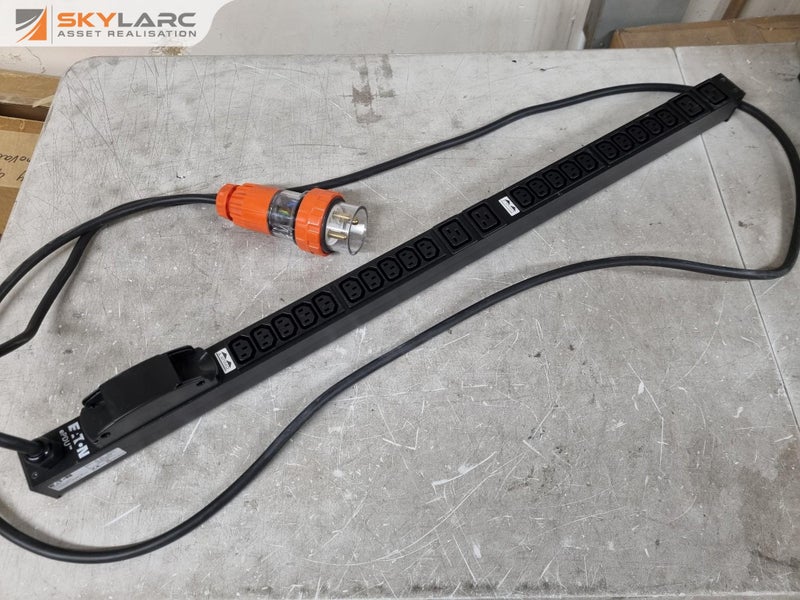 Eaton ePDU Server Power Bar Carousel 1