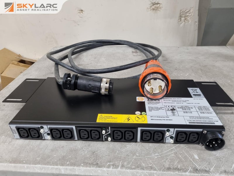 IBM Power Distribution Unit 9306-RTP, w/ 3m 250V, 32A Cord Carousel 1
