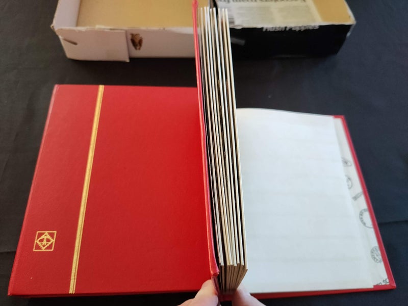 PACIFIC ISLANDS USELFUL COLLECTION IN 2 RED ALBUMS (M/U) $1 S/R!!!!! Carousel 20