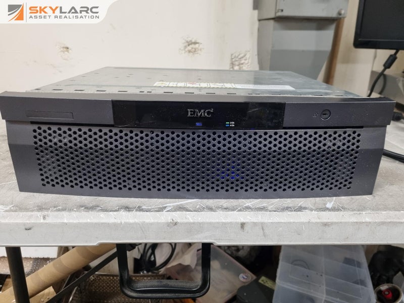 EMC Corporation 15-Slot Fibre Channel Disk Array KTN-STL4 Carousel 1