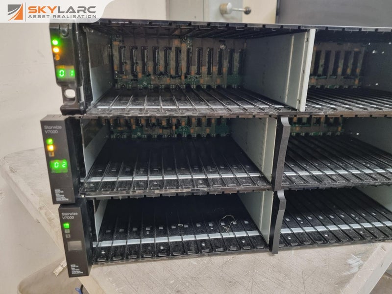 3x IBM Storwise V7000 Storage Control Enclosures Carousel 2