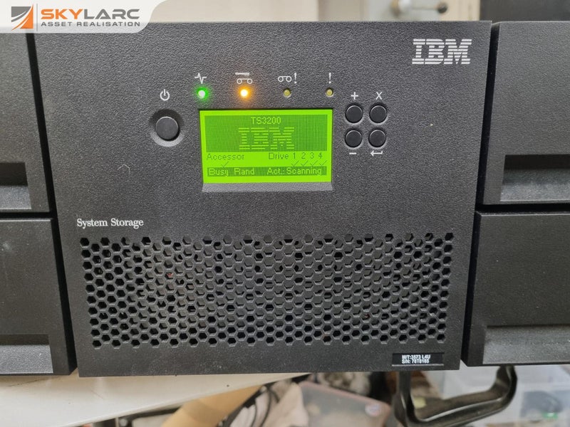 IBM TS3200 Tape Library Carousel 2