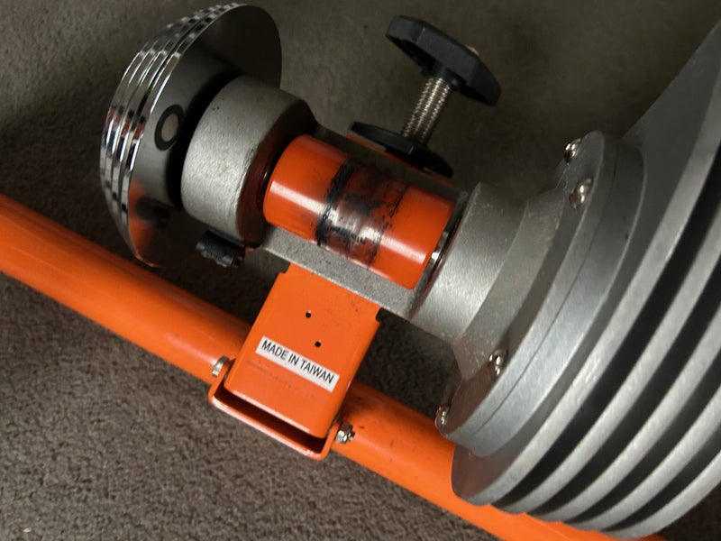 Jet Black Dynometer Mag Trainer Carousel 2