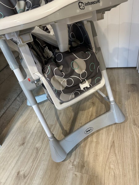 Baby dinner seat Carousel 1