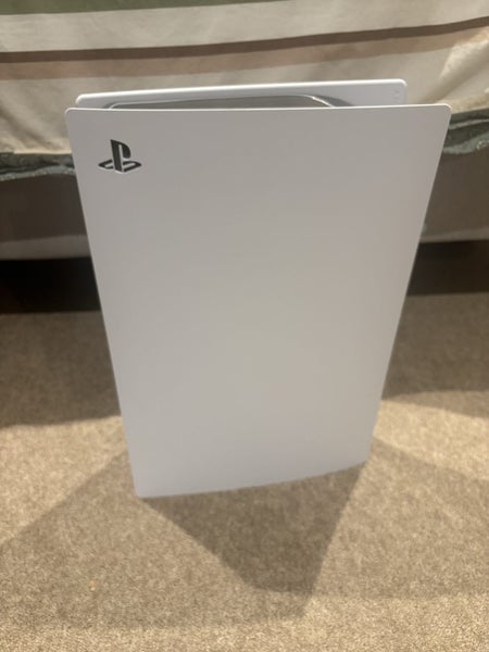 Ps5 Digital edition + Extra controller and Gaming Headphones Carousel 2
