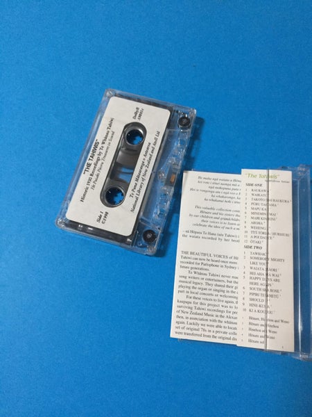 The Tahiwis: Historic 1930 Recordings by Te Whanau Tahiwi (Cassette) Carousel 3