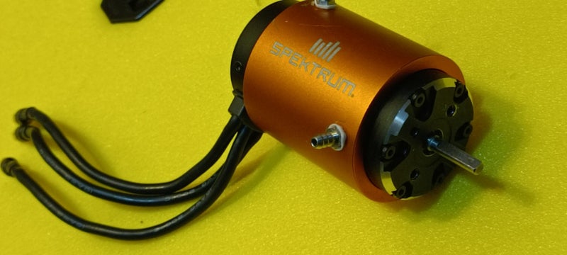 4685 1350KV Brushless Motor 2-8s Lipo Carousel 1