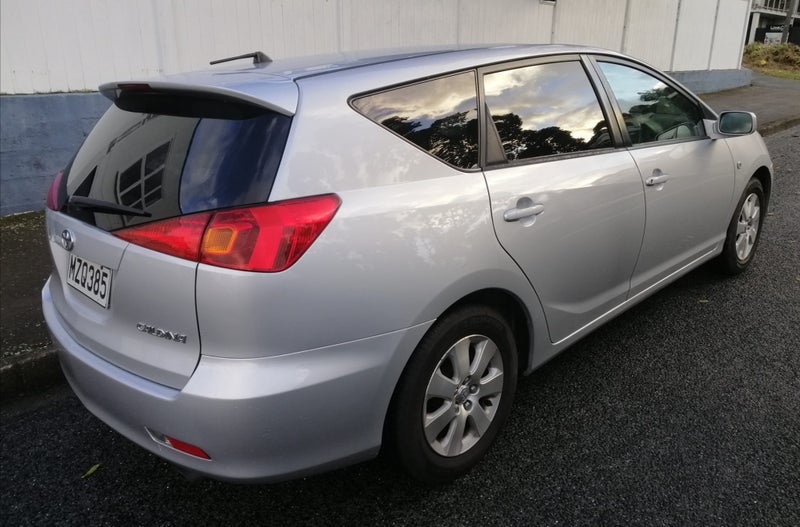 2004 Toyota Caldina62864759555202111