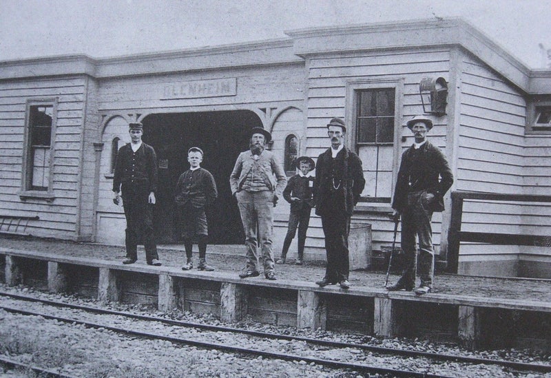 South Island Main Trunk Carousel 1