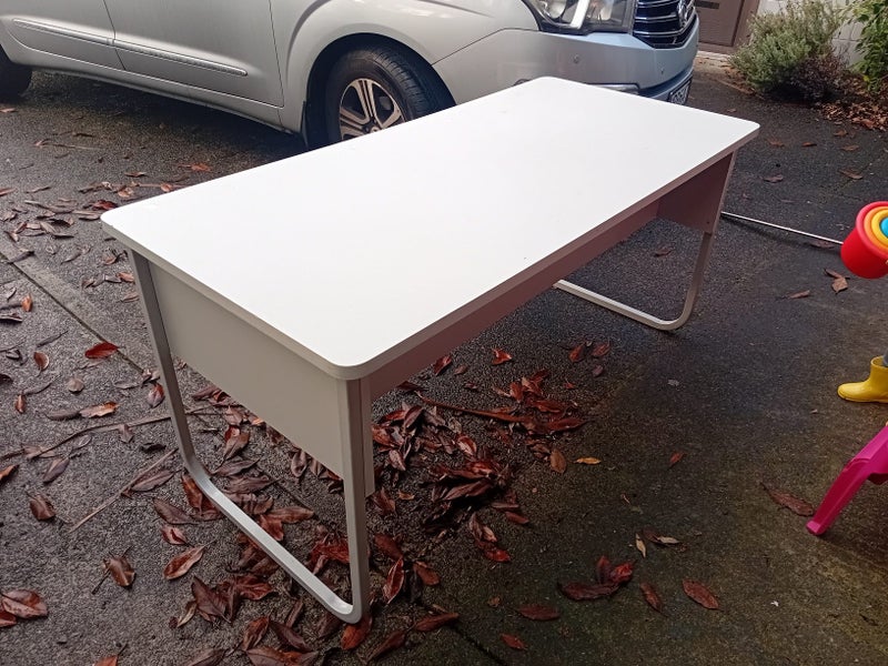 Office desk with drawers Carousel 5