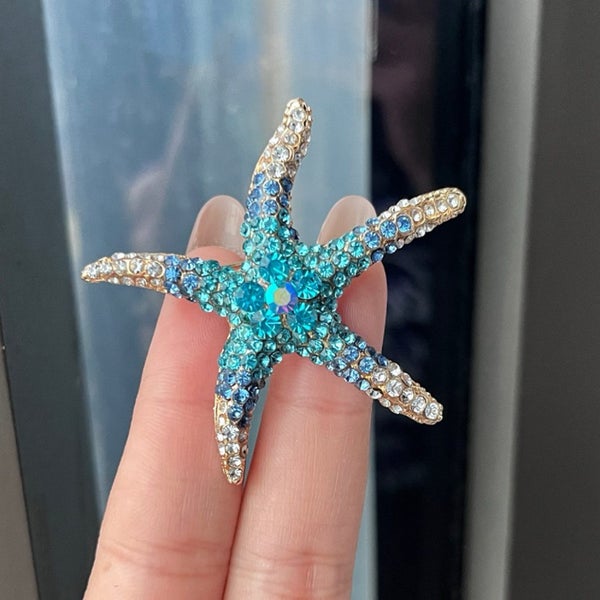 Sparkling Blue Starfish Brooch – Ocean-Inspired Statement Pin Carousel 1