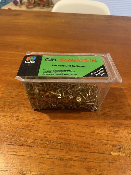 Gib screws Carousel 1