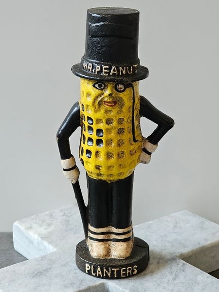 'Planters Peanuts'. Antique/Vintage Style Cast Iron Mr. Peanut Coin Bank Carousel 1
