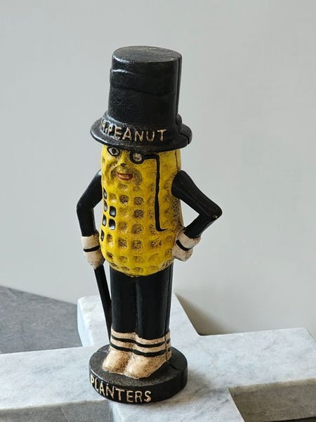 'Planters Peanuts'. Antique/Vintage Style Cast Iron Mr. Peanut Coin Bank Carousel 2