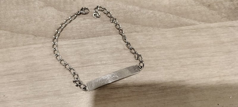 Chisel ID Bracelet Carousel 1