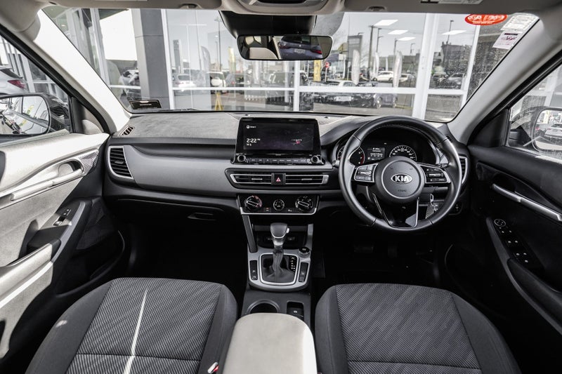 2020 Kia Seltos LX 2.0 Petrol62864757202817111