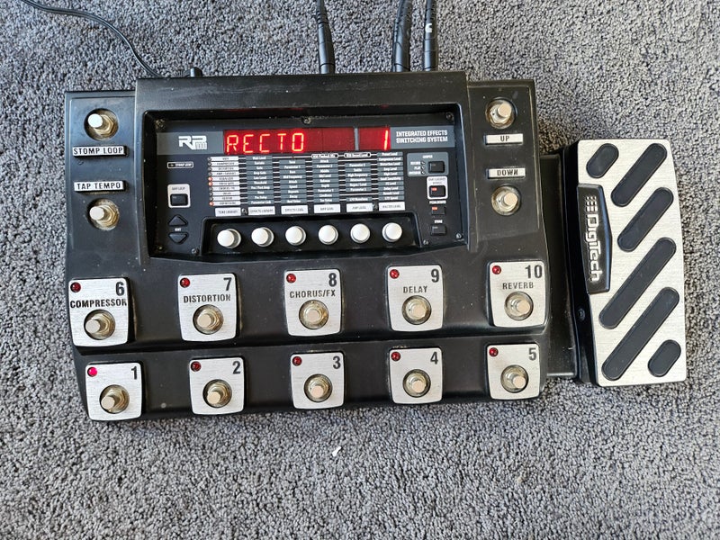 Digitech RP1000 multi effects pedal628638546309151113