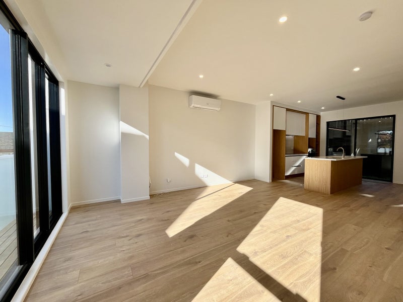 Image 1 of 9