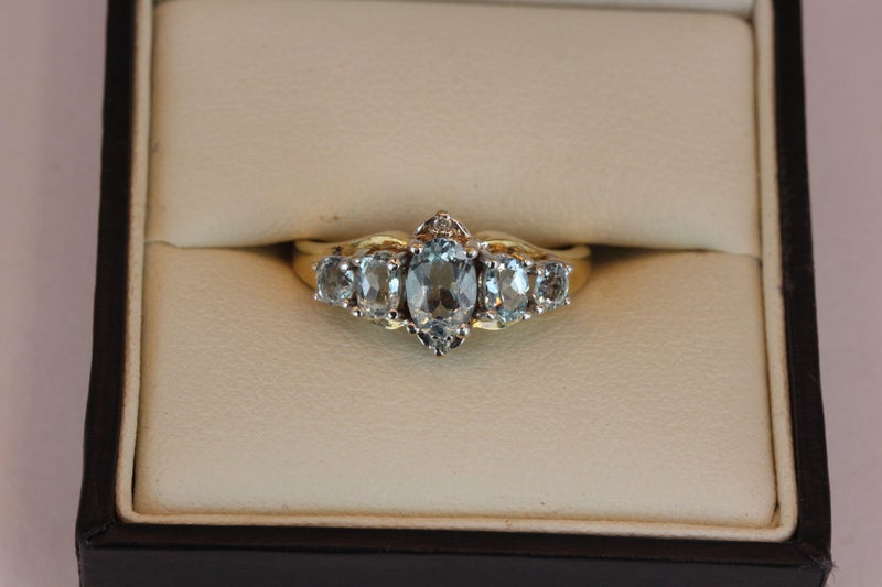 9ct Topaz & Diamond ring Carousel 1