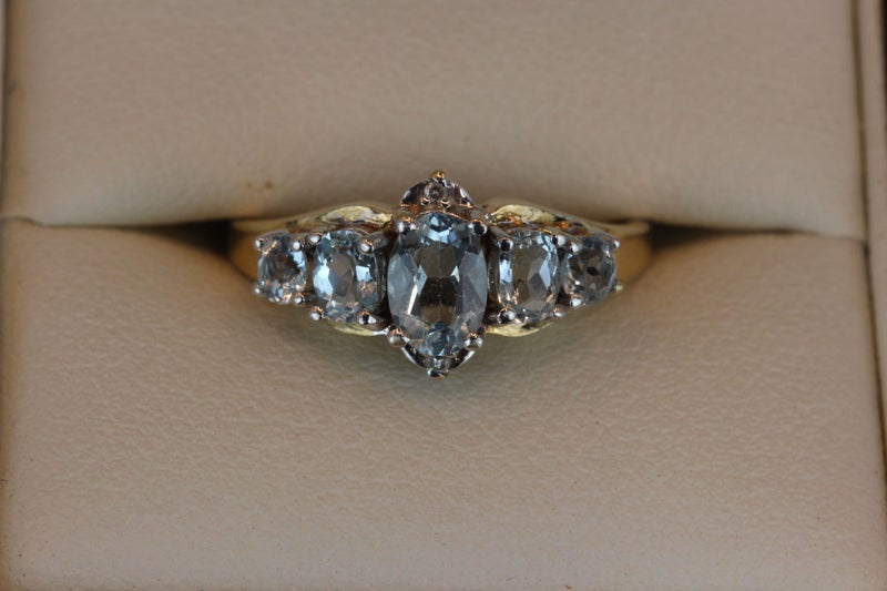 9ct Topaz & Diamond ring Carousel 9