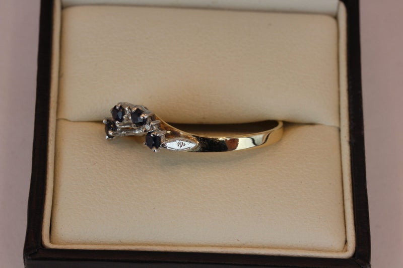 9ct Topaz & Diamond ring Carousel 2