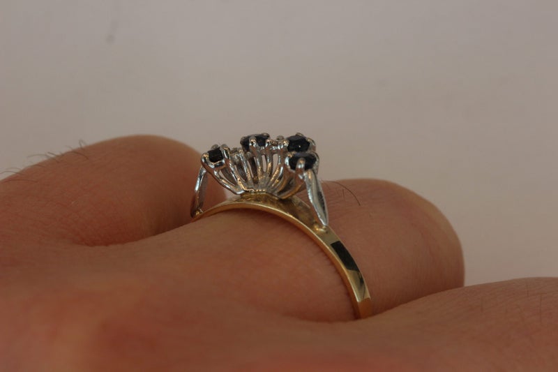 9ct Topaz & Diamond ring Carousel 8