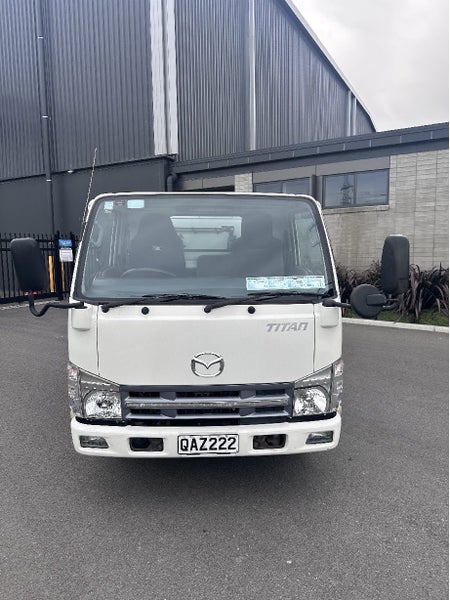 2011 Mazda Titan Freezer Truck -3062863256488579111