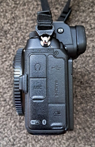 Nikon Z6 mirror less camera62932733441665112