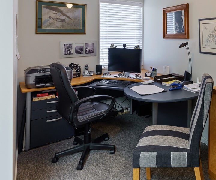 OFFICE DESK Carousel 1