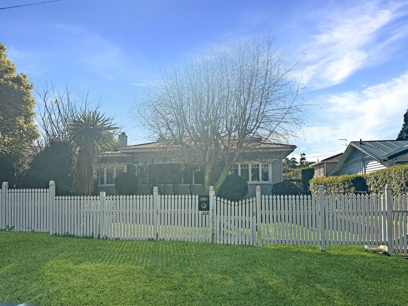 Image 1 of 20