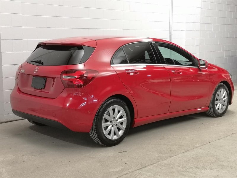 2016 Mercedes-Benz A 180 Nice Shinny Red with L...62866855302017111