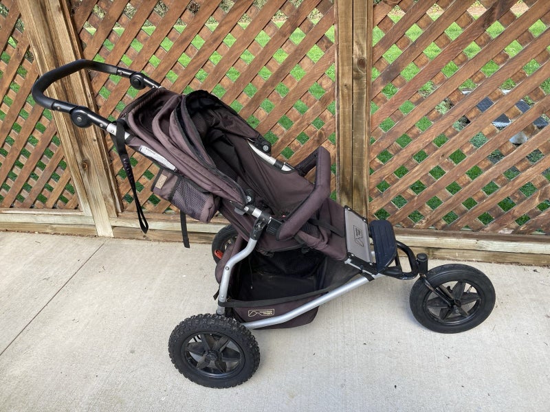 Mountain Buggy stroller Carousel 1