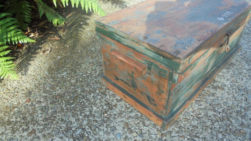 Kauri Colonial tool box. Small size (Dark olive green-grey)62854316863361114