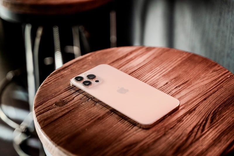 iPhone 13 Pro Max 512GB / Gold62863853435649111