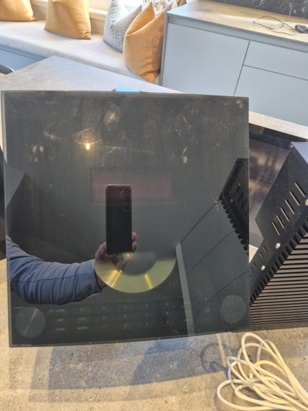Bang and Olufsen Stereo - Amplifier and Speakers62863224714497114